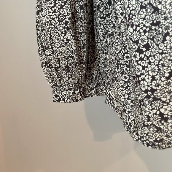 NWT Universal Thread SZ L Women's Balloon Long Sleeve Popover Blouse - Picture 7 of 15